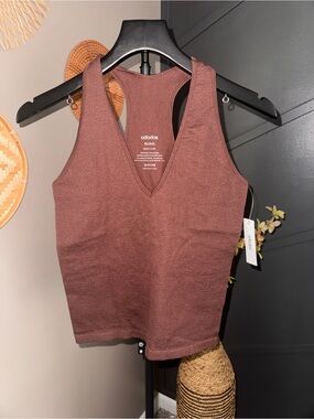 ODODOS seamless ribbed racerback tank stretchy cropped yoga gym athletic